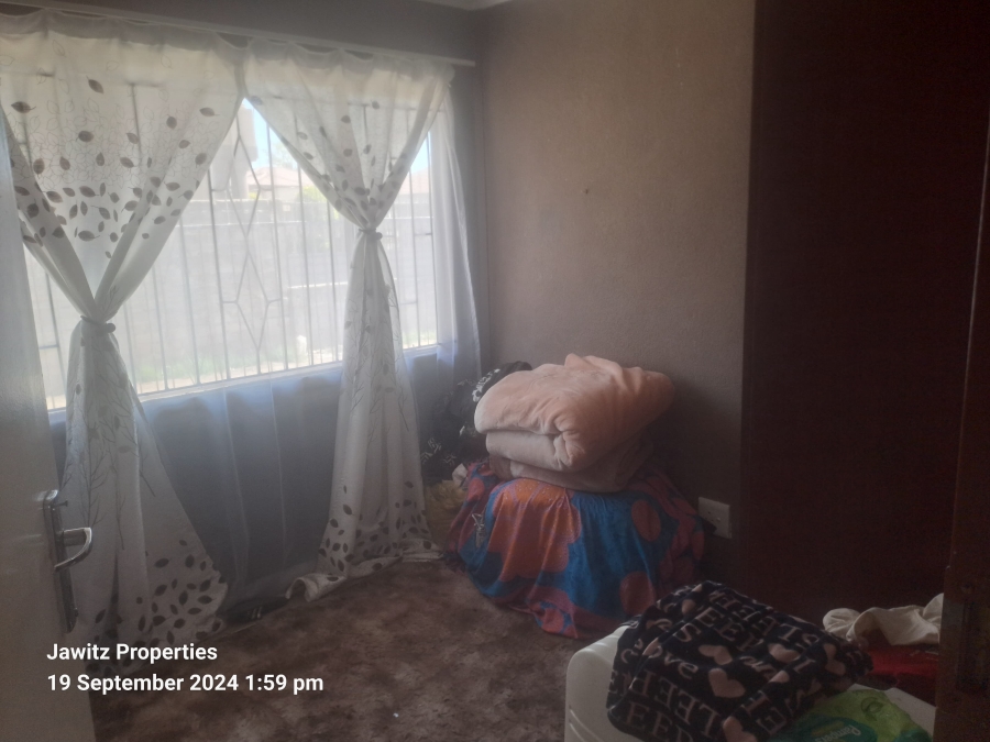 2 Bedroom Property for Sale in Rustenburg North North West